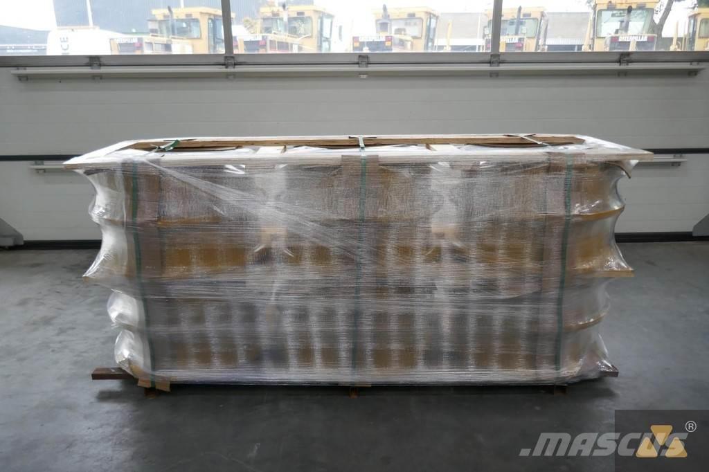 CAT 570-3854 Pneus, Rodas e Jantes