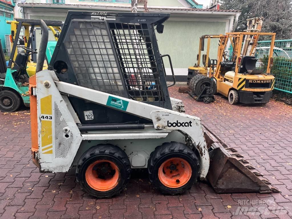 Bobcat 443    V-4129 Manipuladores telescópicos