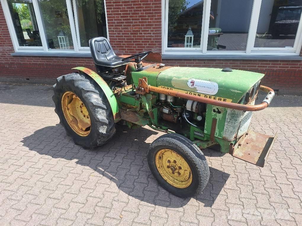John Deere 1020 Tratores Agrícolas usados