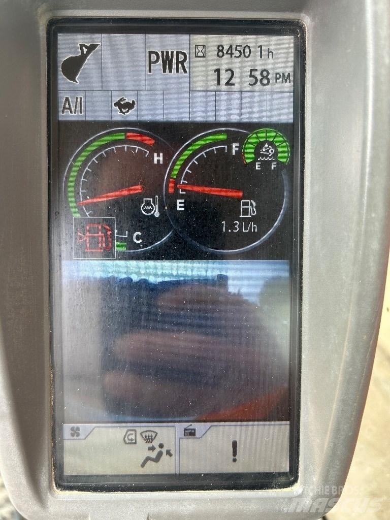 Hitachi ZX 210 LC-6 Escavadoras de rastos