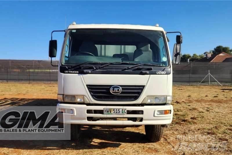 Nissan UD80 Outros Camiões
