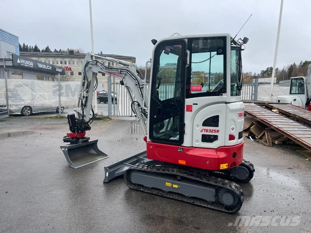 Takeuchi TB 325 R Mini Escavadoras <7t