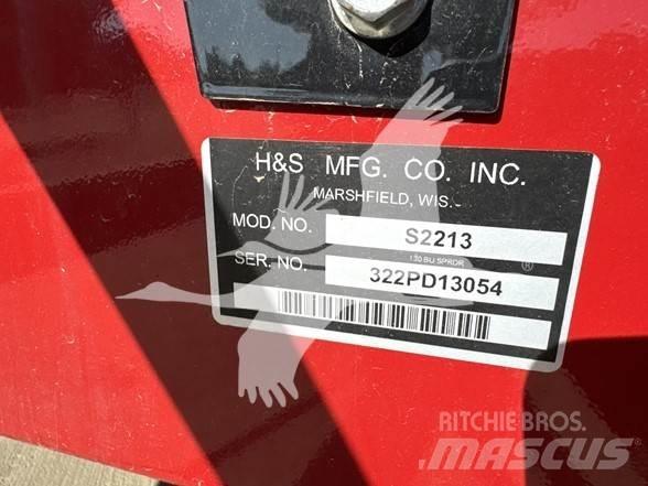 H&S 2213 Espalhadores de estrume