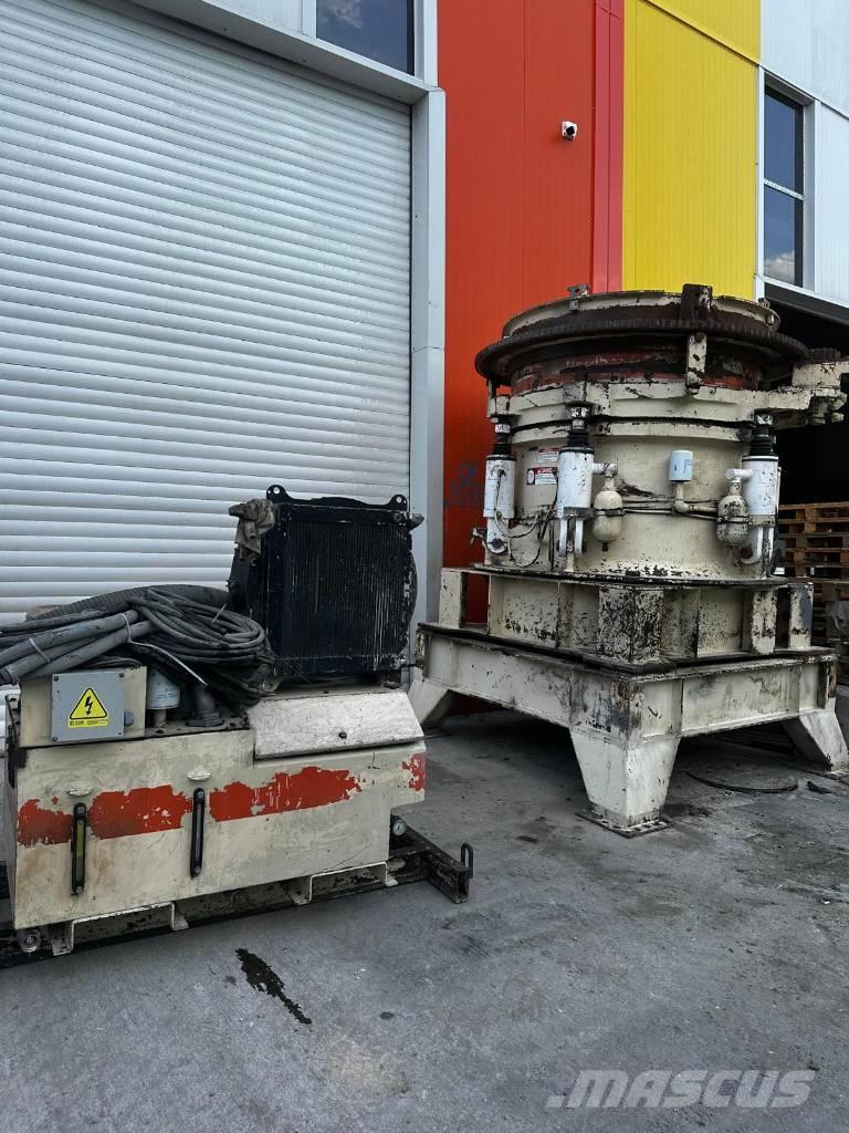 Metso HP 300 Britadeiras