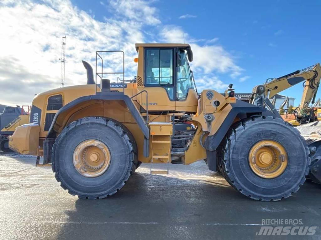 Volvo L 220 G Pás carregadoras de rodas