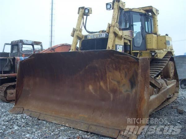 CAT D 9 R Dozers - Tratores rastos