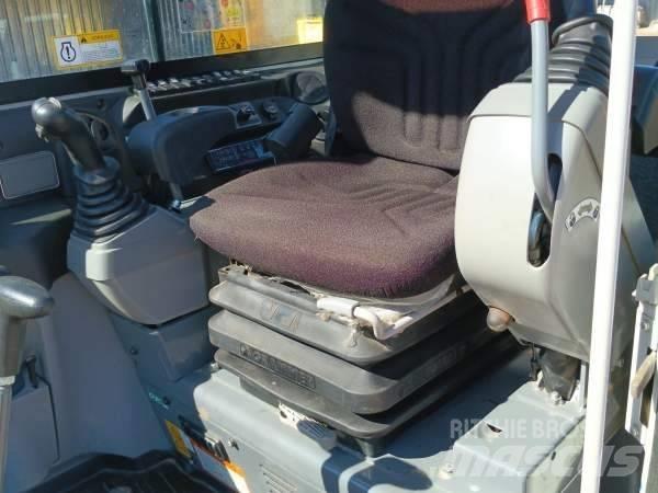 Takeuchi TB 260 Mini Escavadoras <7t
