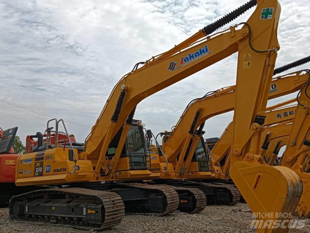 Komatsu PC 210-8 Escavadoras de rastos