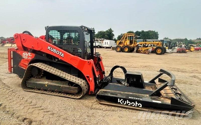 Kubota SVL 95-2 Carregadoras de direcção deslizante