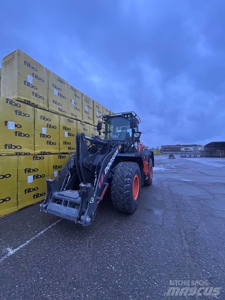 Doosan DL 280-7 Pás carregadoras de rodas