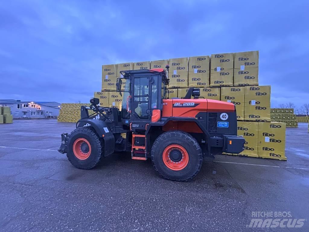 Doosan DL 280-7 Pás carregadoras de rodas