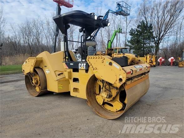 CAT CB64 Cilindros Compactadores monocilíndricos