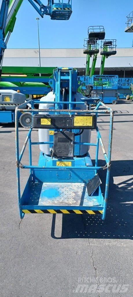 GENIE GR26J Plataformas de Mastro Vertical