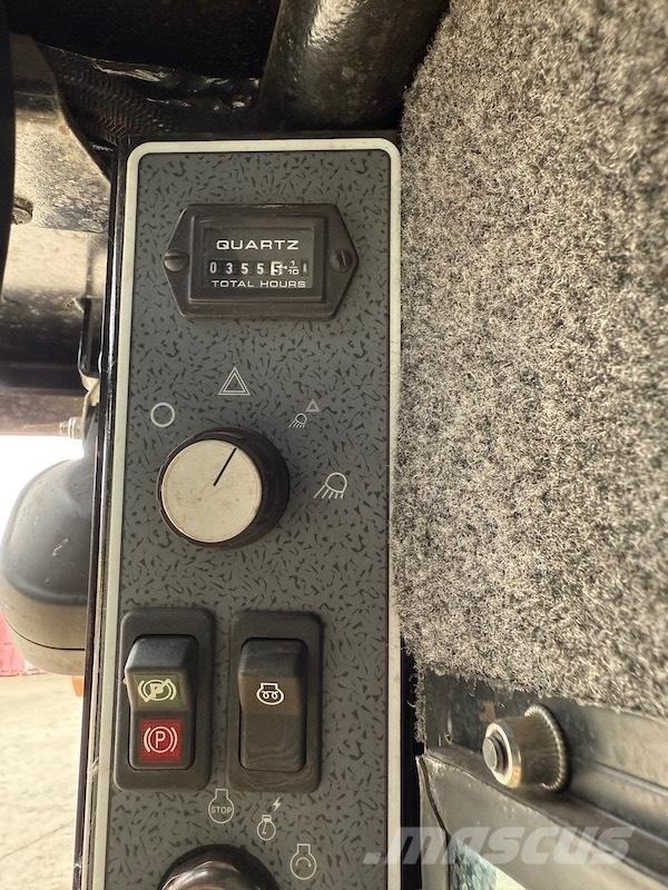Gehl 1640 Carregadoras de direcção deslizante