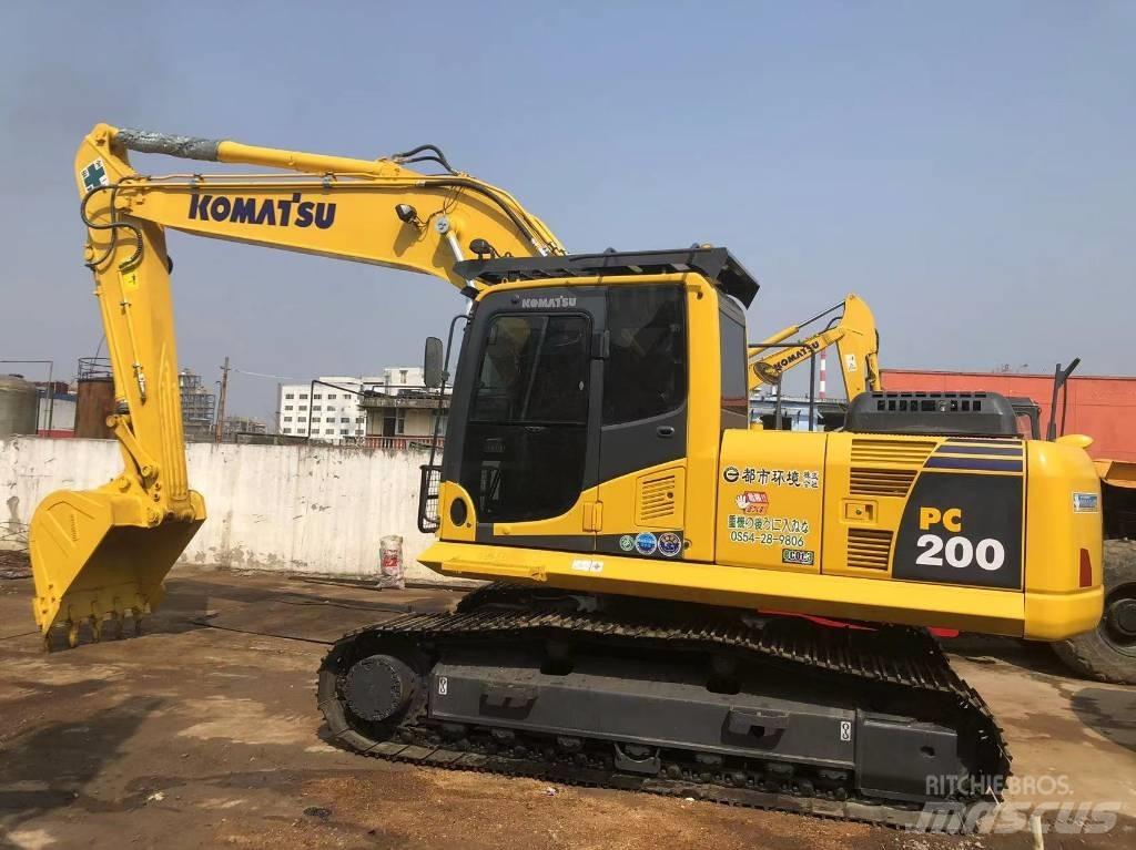 Komatsu PC200-8 Escavadoras de rastos