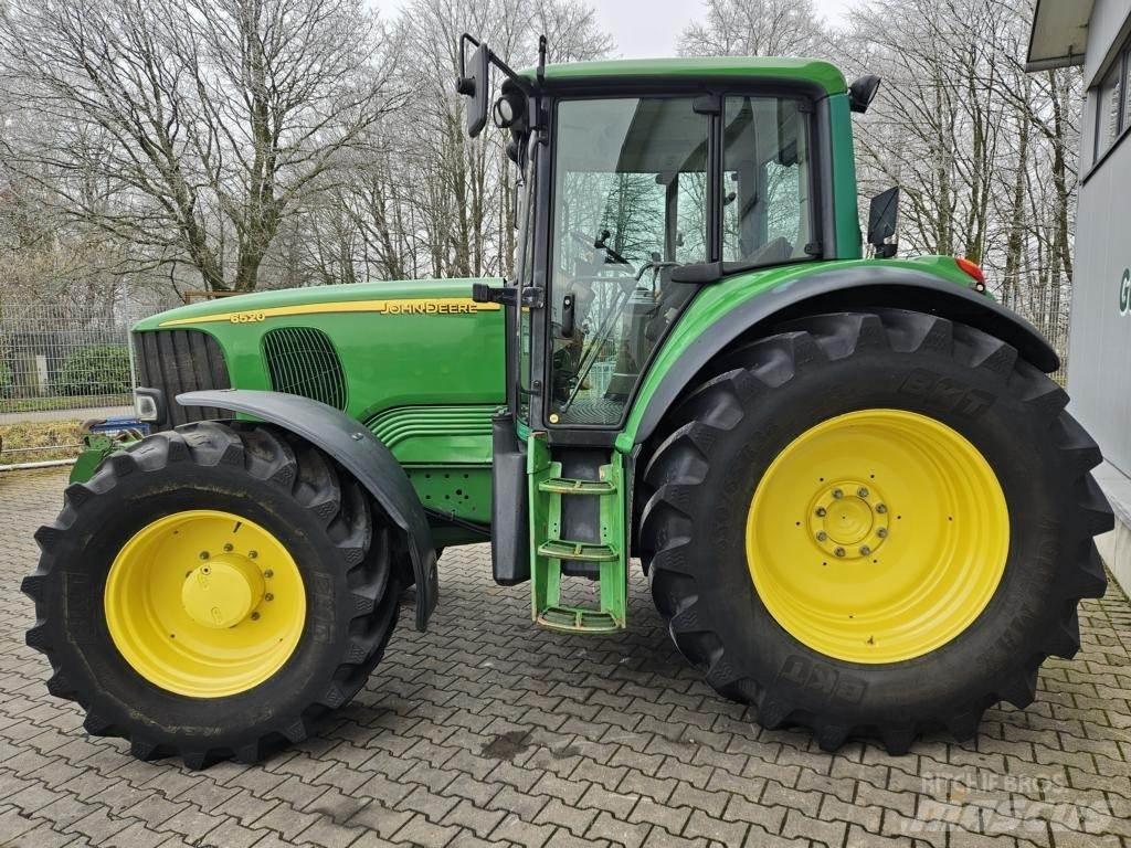 John Deere 6520 Tratores Agrícolas usados