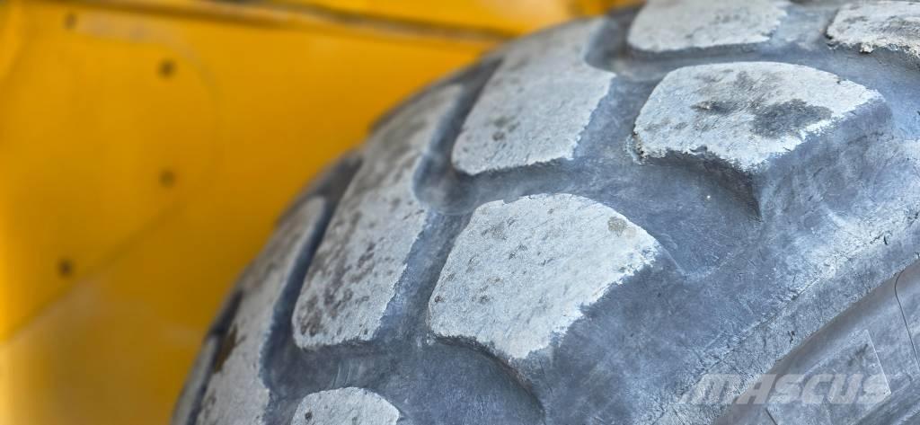 Volvo L 220 G Pás carregadoras de rodas