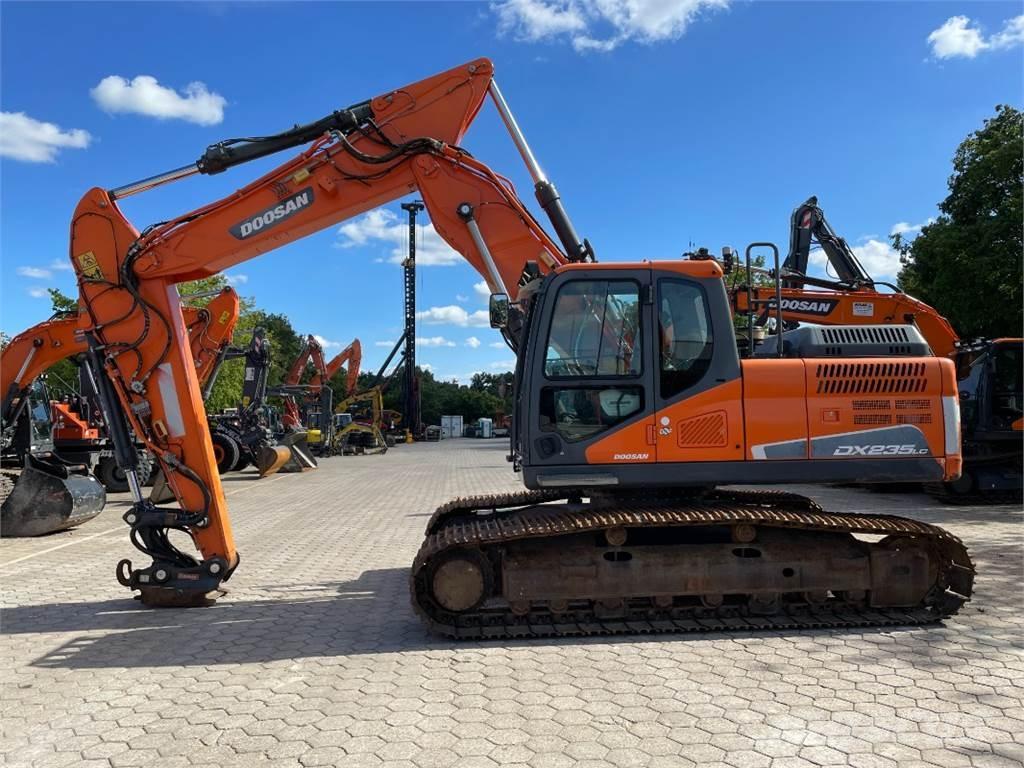 Doosan DX235LC-5 Escavadoras de rastos