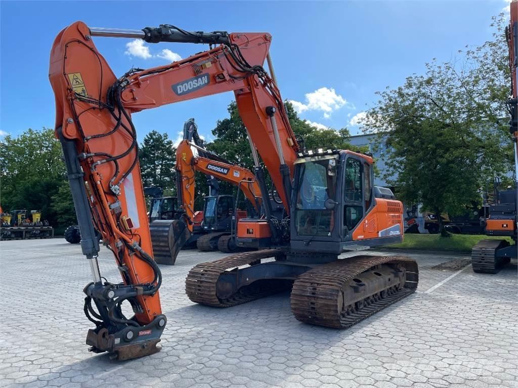 Doosan DX235LC-5 Escavadoras de rastos