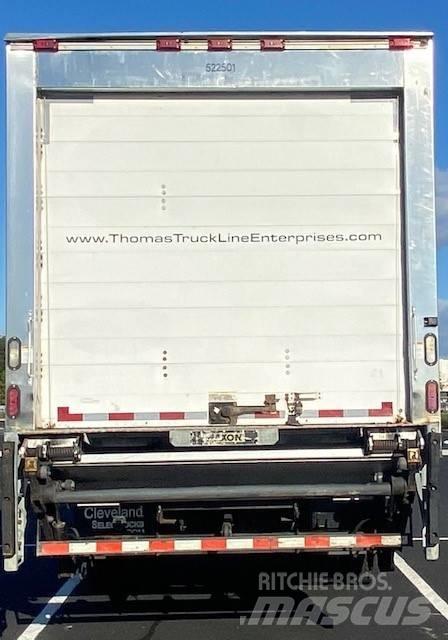 Freightliner M2 106 Camiões caixa temperatura controlada