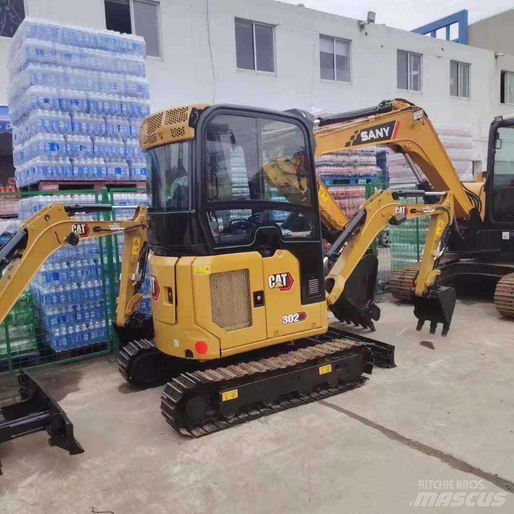 CAT 302 Mini Escavadoras <7t
