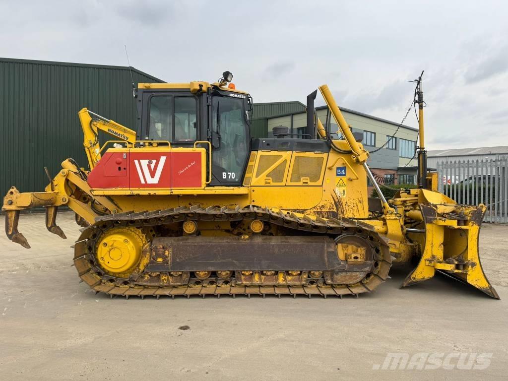 Komatsu D 65 PX-18 Dozers - Tratores rastos