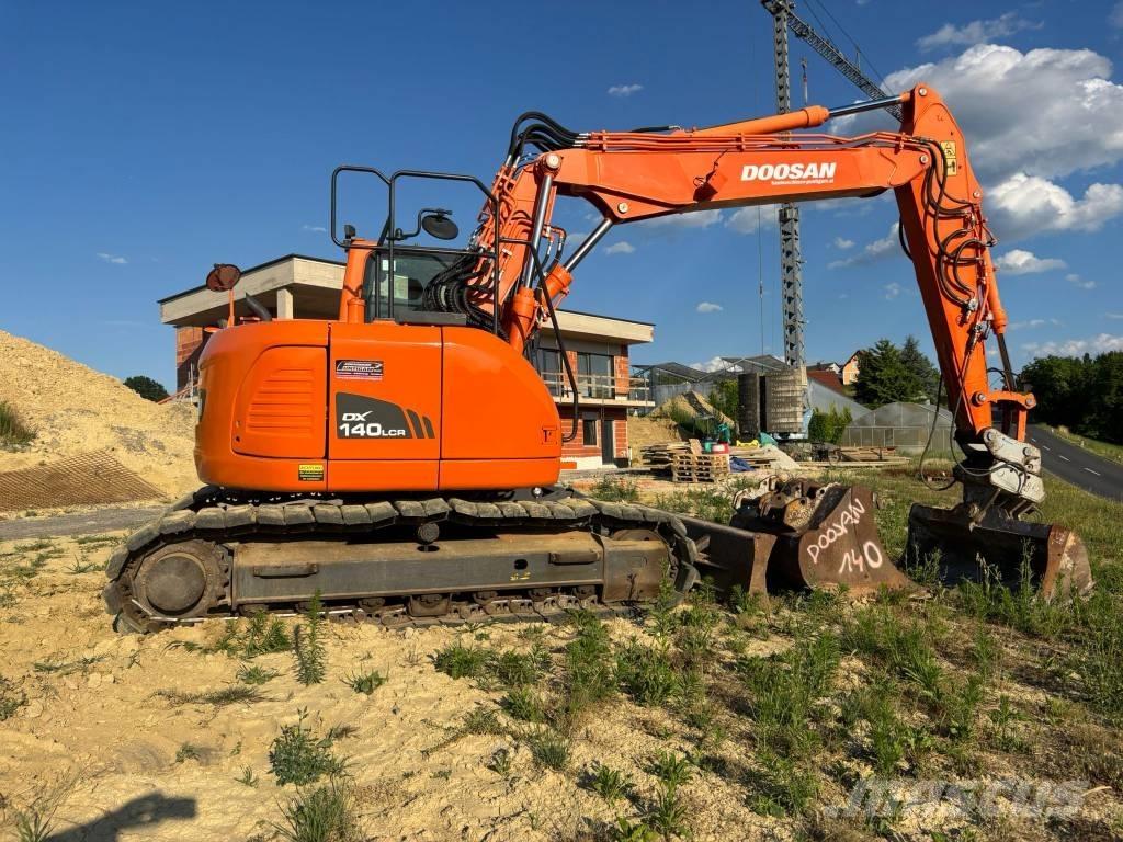 Doosan DX 140 LCR-3 Escavadoras de rastos