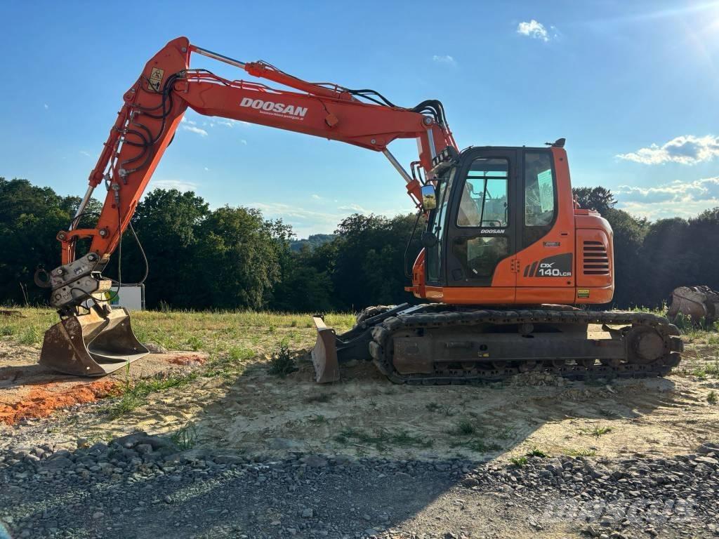 Doosan DX 140 LCR-3 Escavadoras de rastos