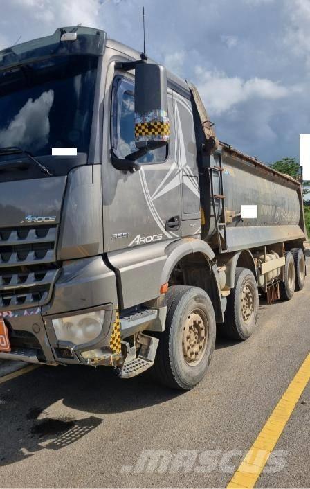 Mercedes-Benz 3951 Dumpers de obras