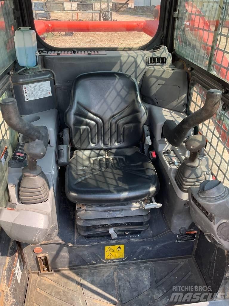 Kubota SVL65-2 Carregadoras de direcção deslizante