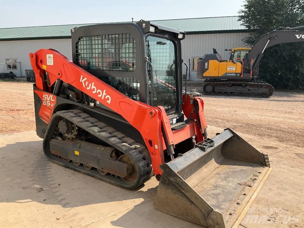 Kubota SVL65-2 Carregadoras de direcção deslizante