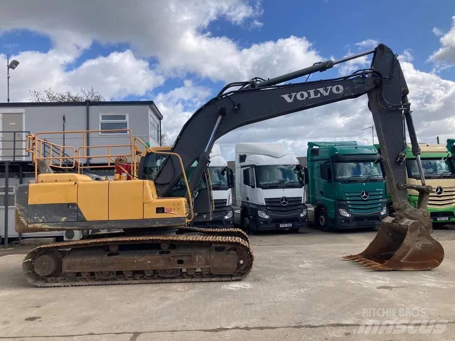 Volvo EC 220 DL Escavadoras de rastos