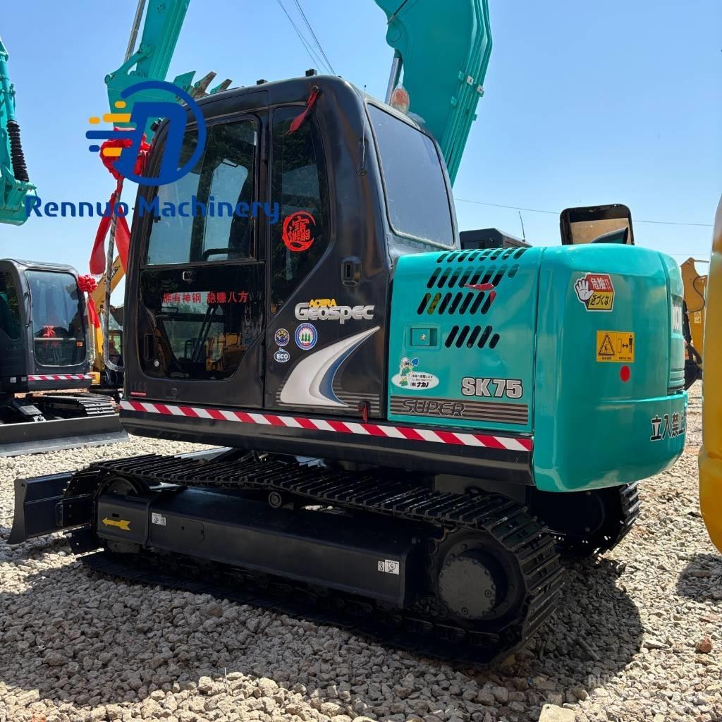 Kobelco SK75 Escavadoras de rastos