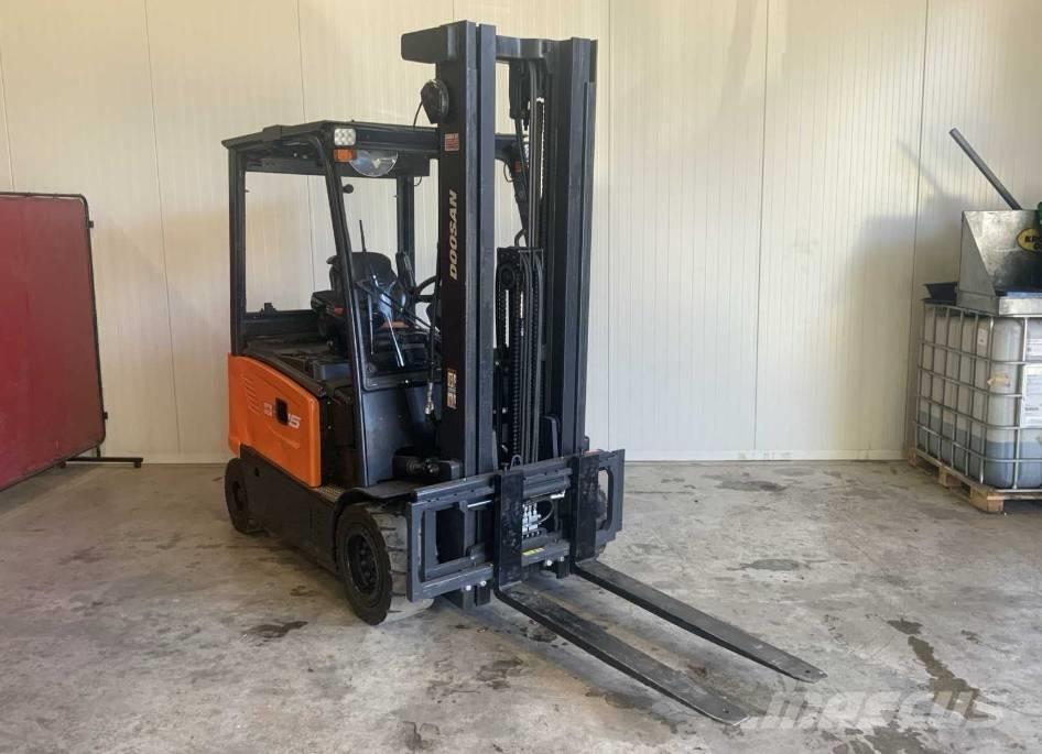 Doosan B 25 X-7 Empilhadores eléctricos