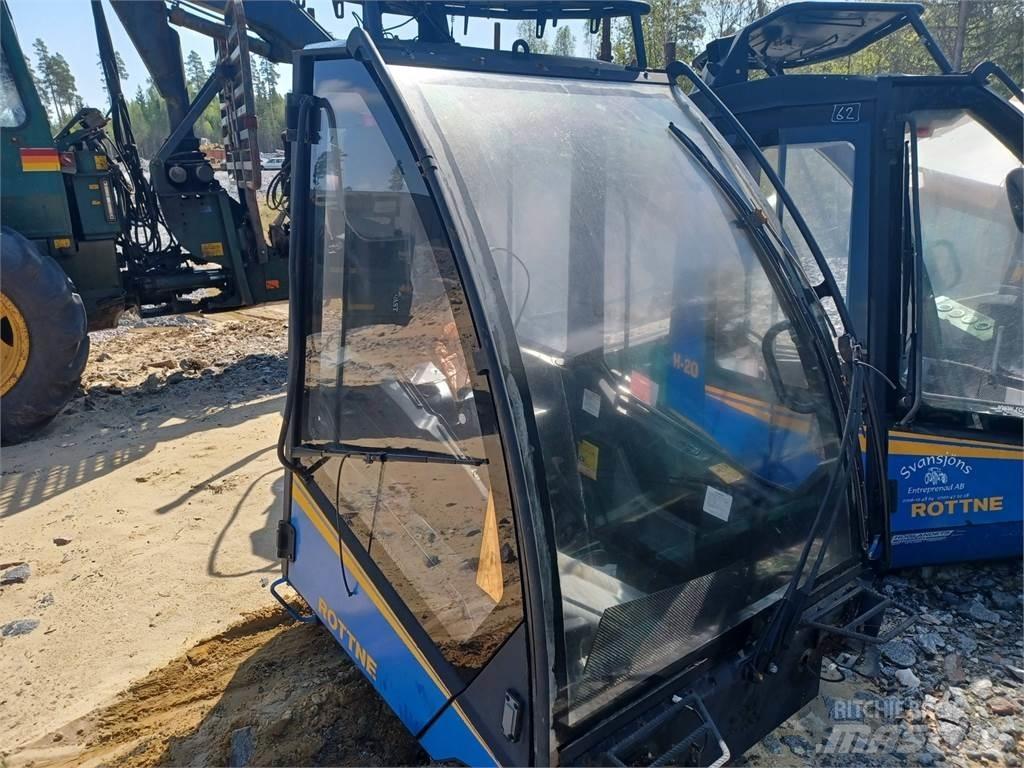 Rottne H14 Cabines e interior