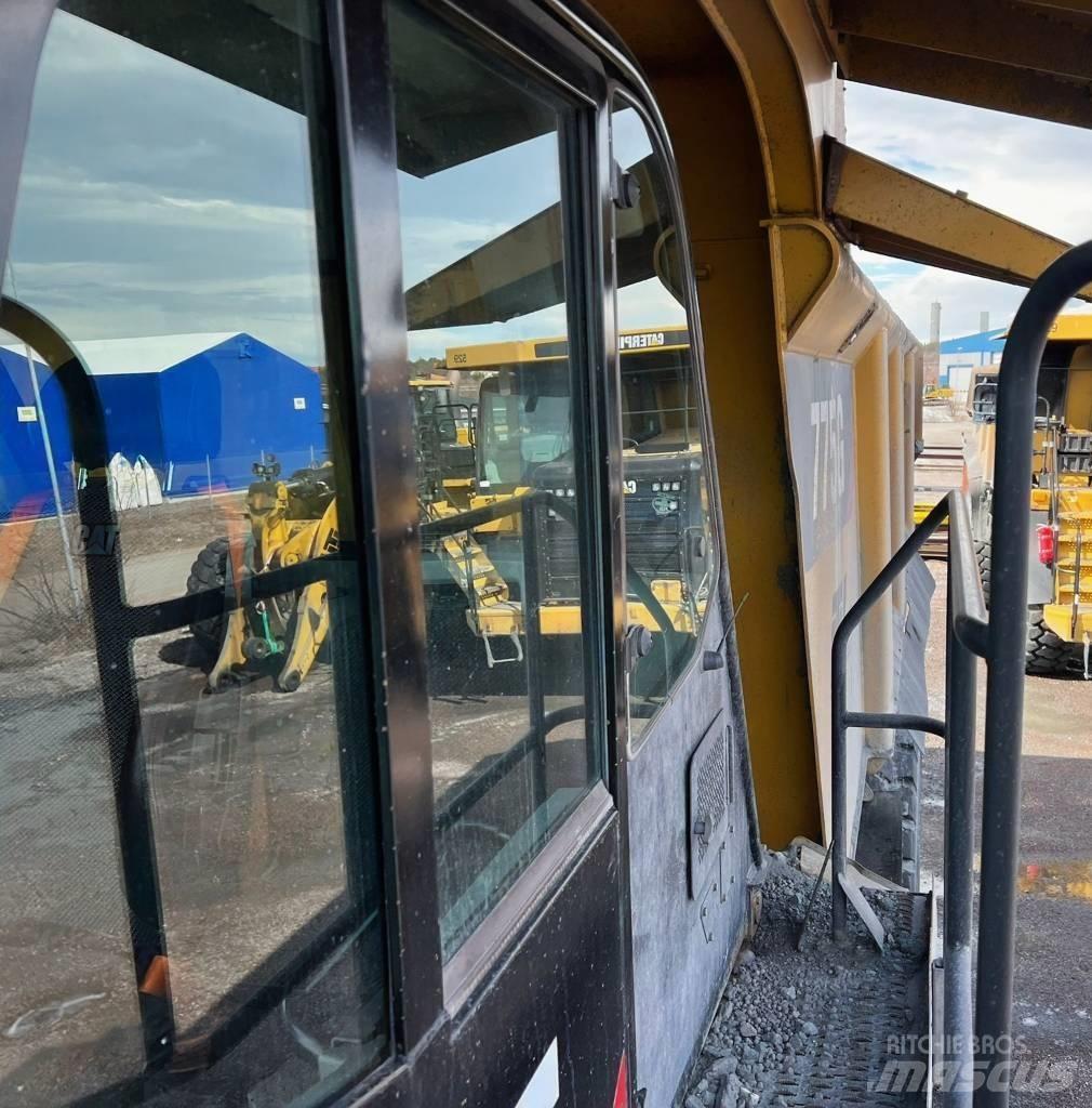 CAT 775 G Camiőes dumper basculantes rígidos