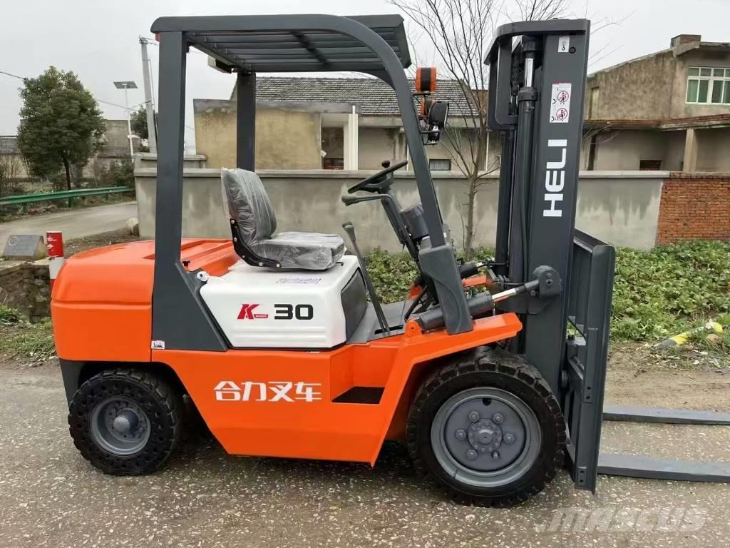 Heli 30 Manipuladores telescópicos