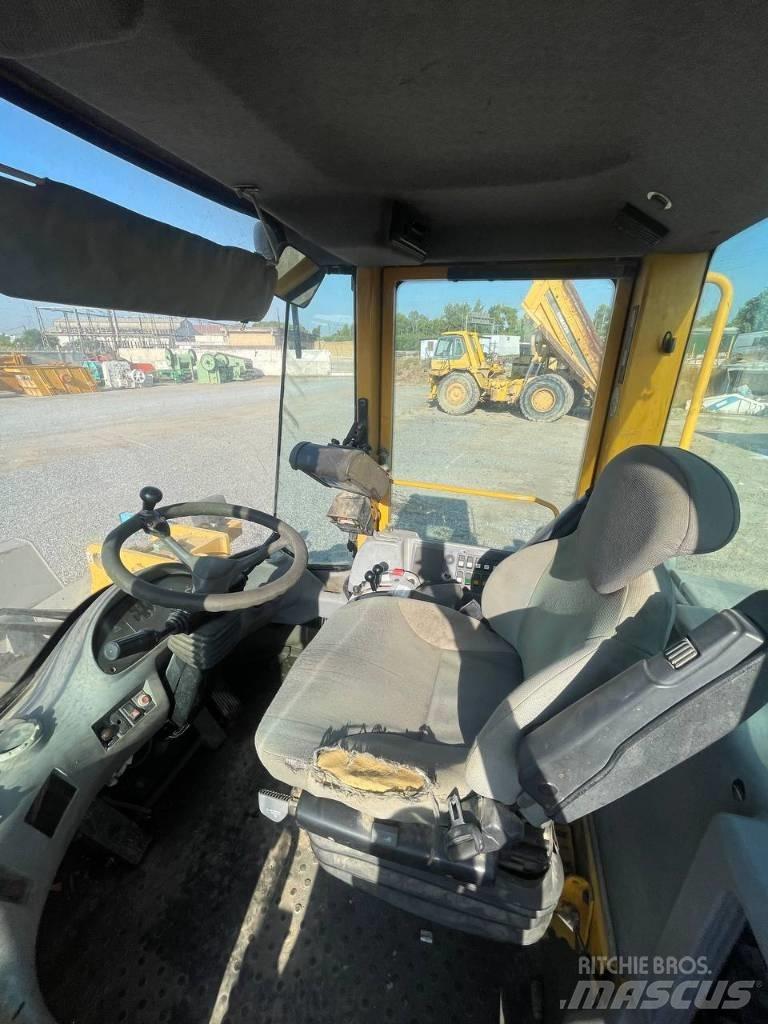 Volvo L 120 E Pás carregadoras de rodas