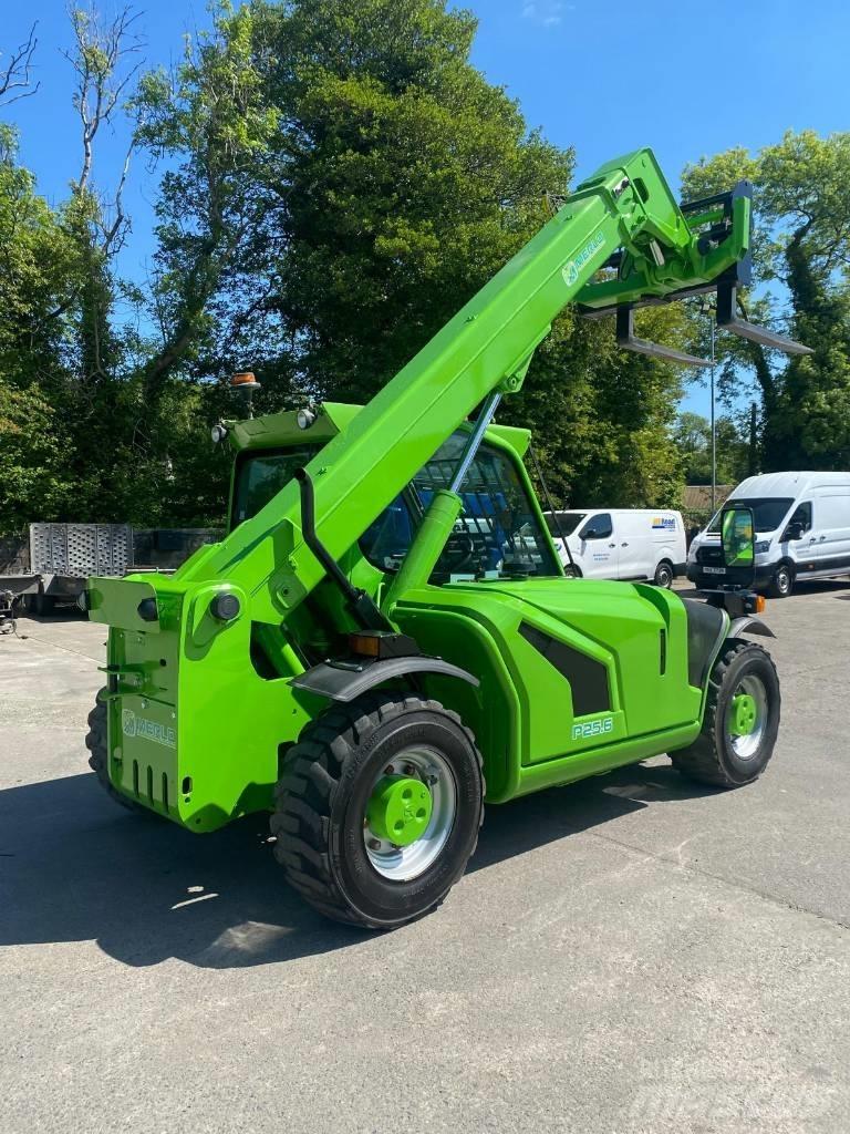 Merlo P 25.6 Manipuladores telescópicos