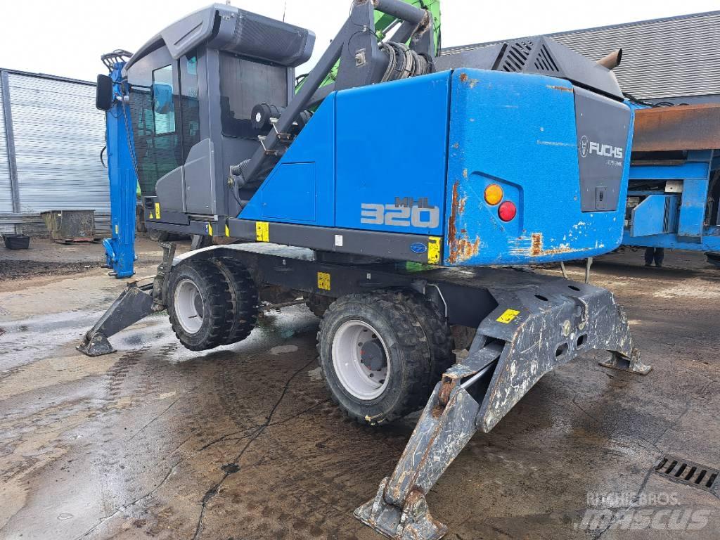 Fuchs MHL320F Manipuladores de resíduos / indústria