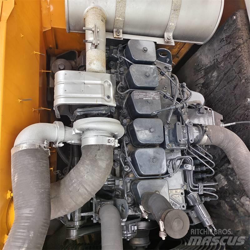Hyundai 220LC -9S Escavadoras de rastos
