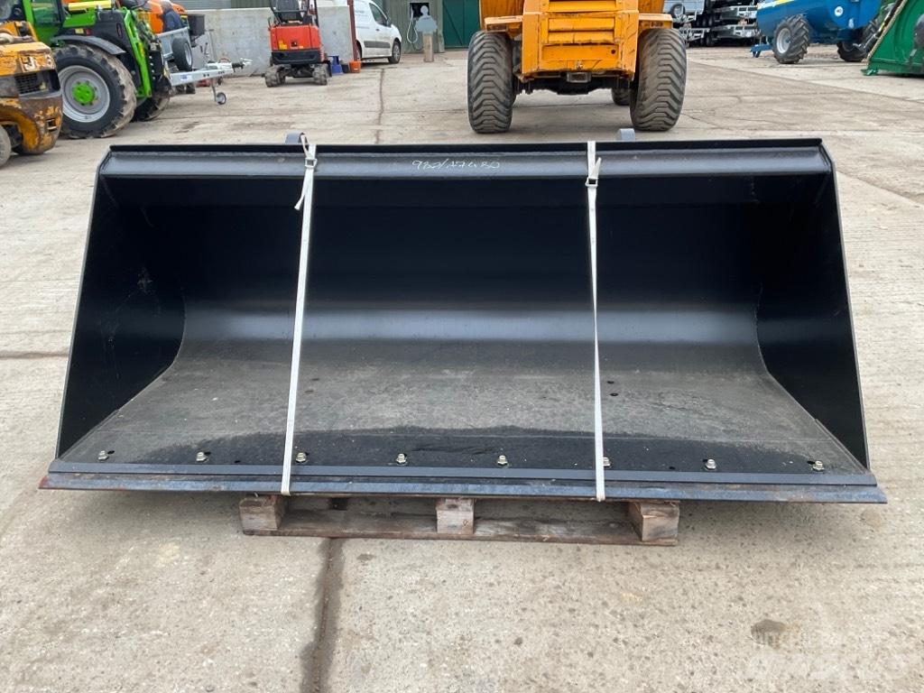 JCB SHOVEL BUCKET Baldes