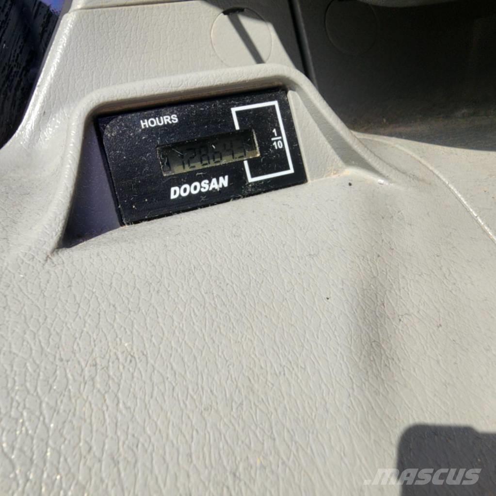 Doosan DX300LC-5L Escavadoras de rastos