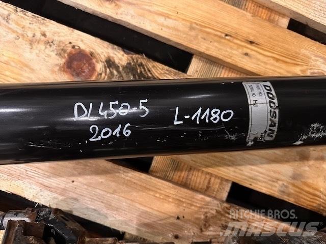 Doosan DL 450-5 Eixos
