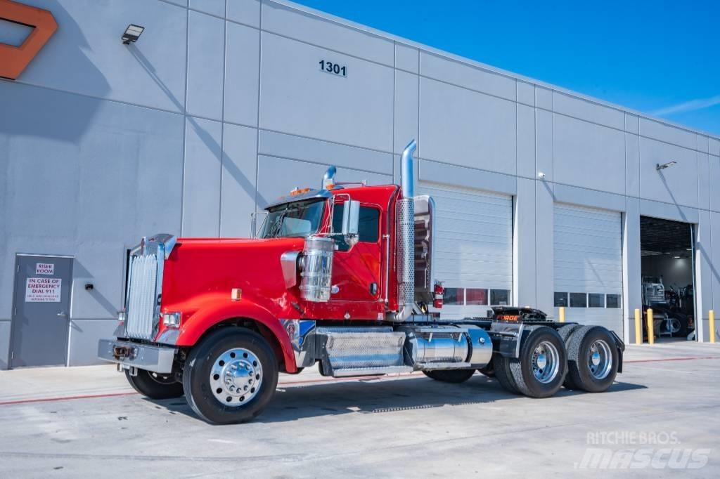 Kenworth W 900 Tractores (camiões)