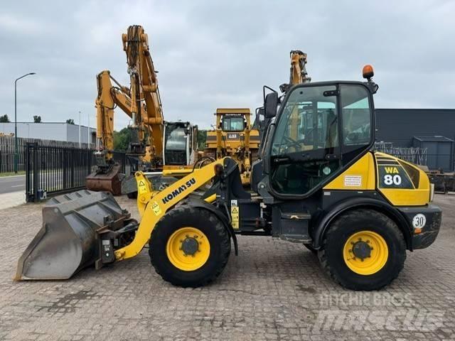 Komatsu WA 80-5 Pás carregadoras de rodas