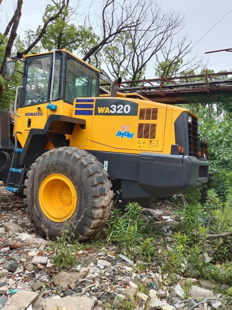 Komatsu WA320-5 Pás carregadoras de rodas