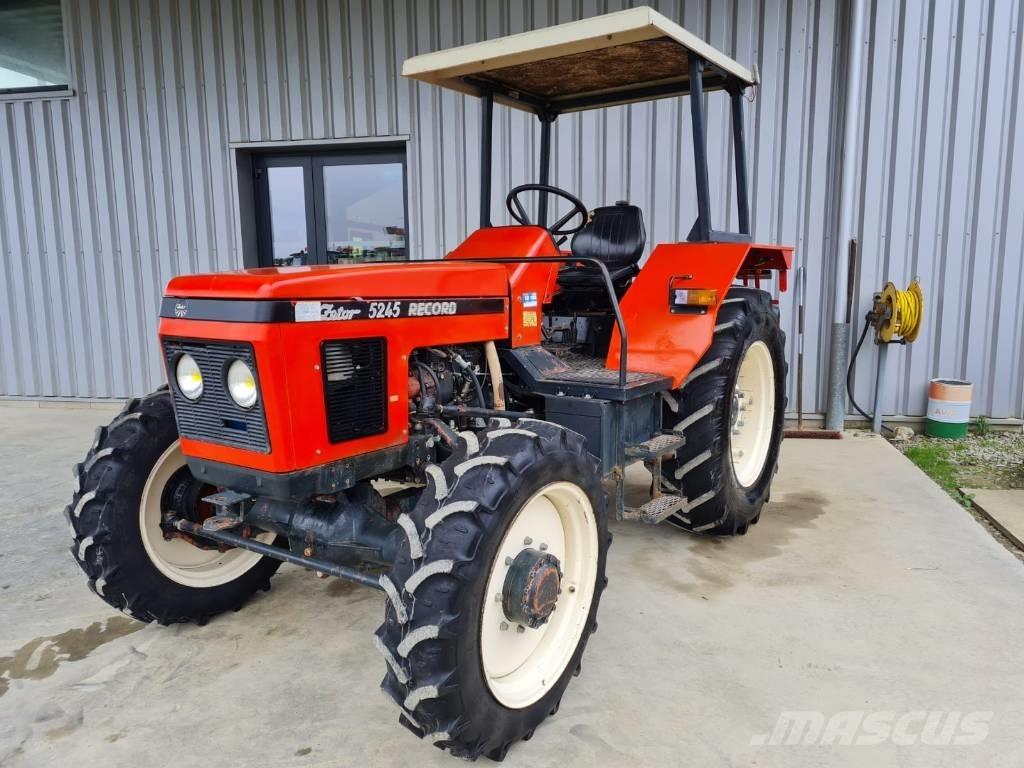Zetor 5245 record Tratores Agrícolas usados