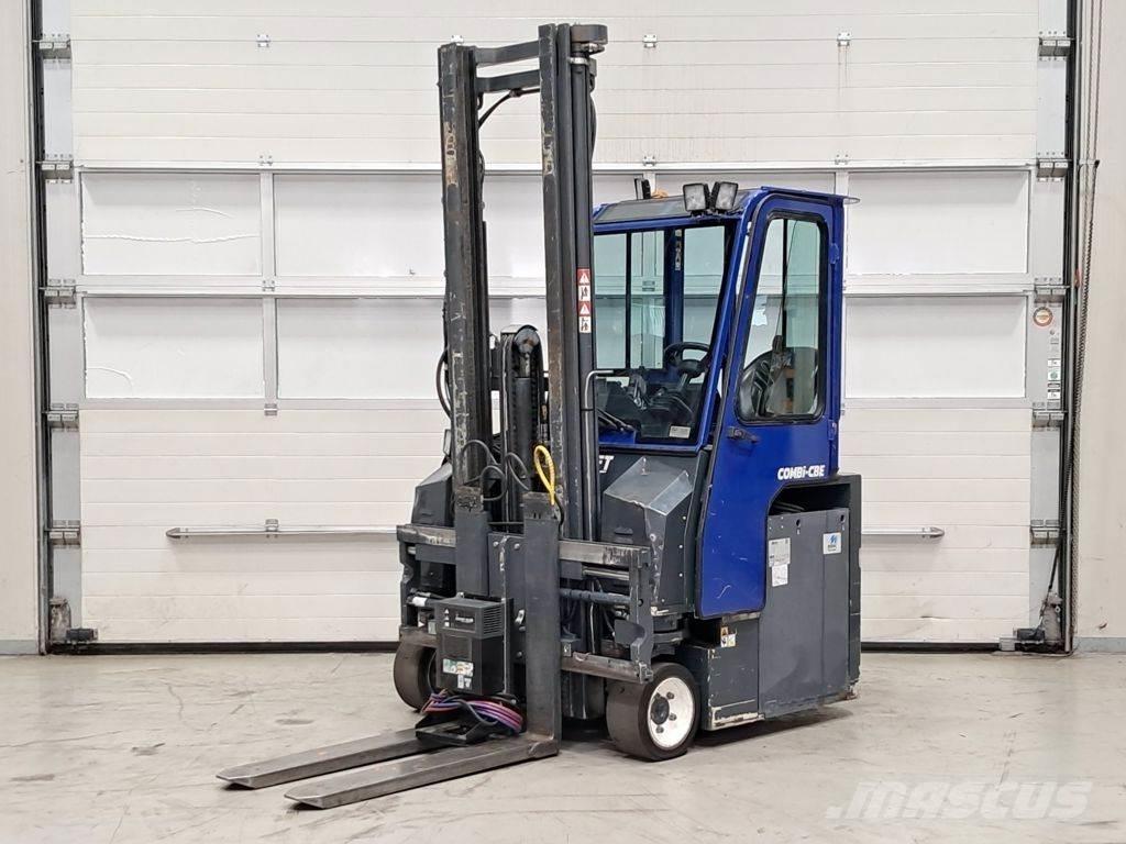 Combilift CBE3000 Carregadores laterais