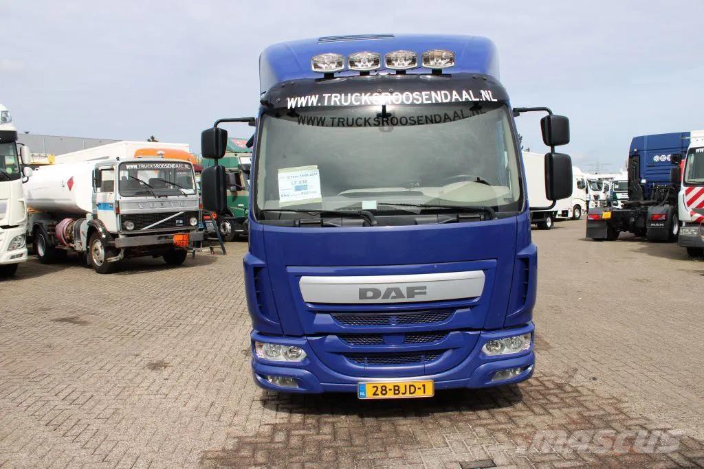 DAF LF 230 + EURO 6 Camiões de transporte de animais